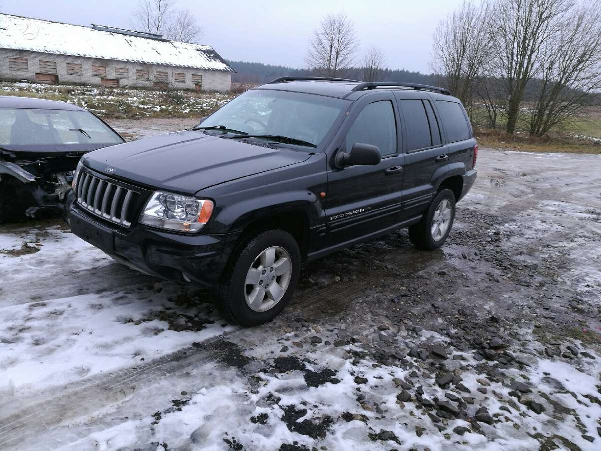 Jeep Cherokee accessories and consumables