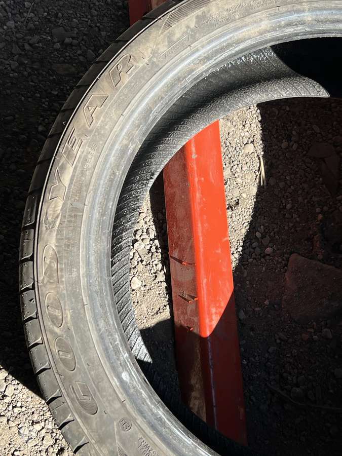 Goodyear, universalios 235/45 R18