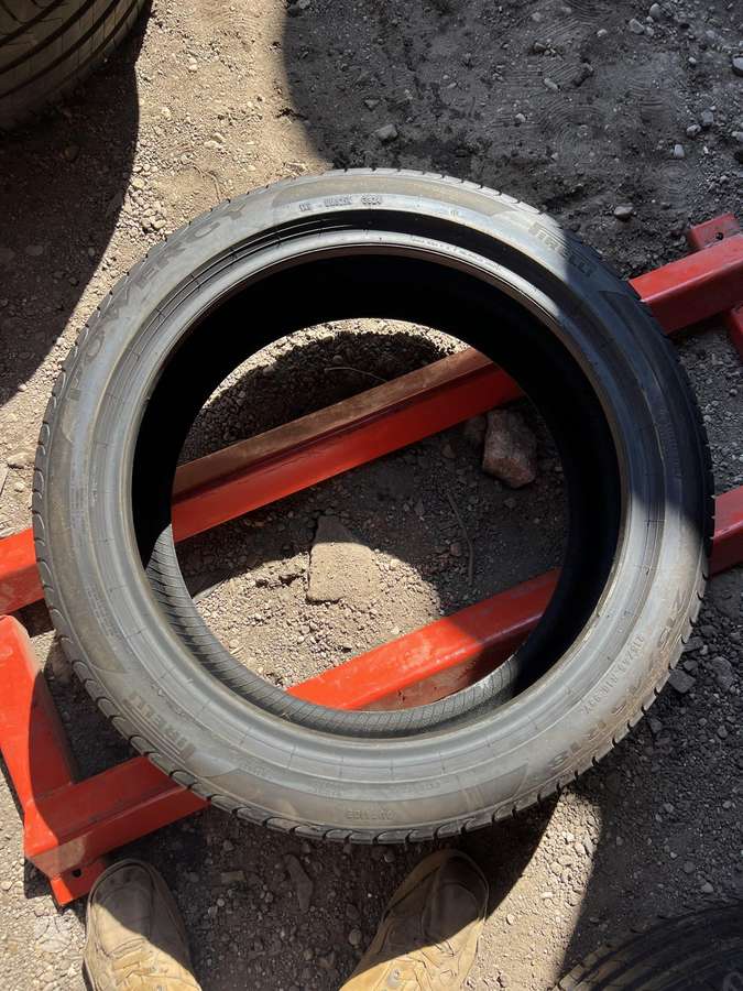 Pirelli, vasarinės 215/45 R18