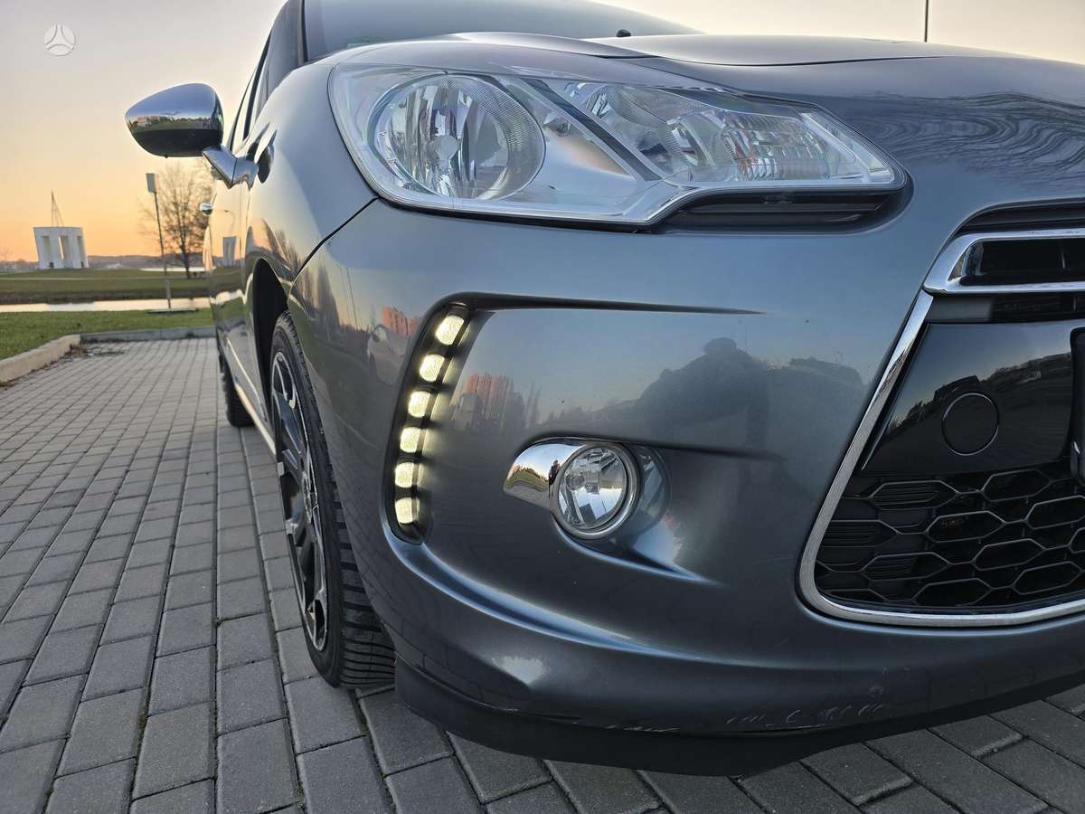 Citroen DS3, 1.6 l., Хэтчбек