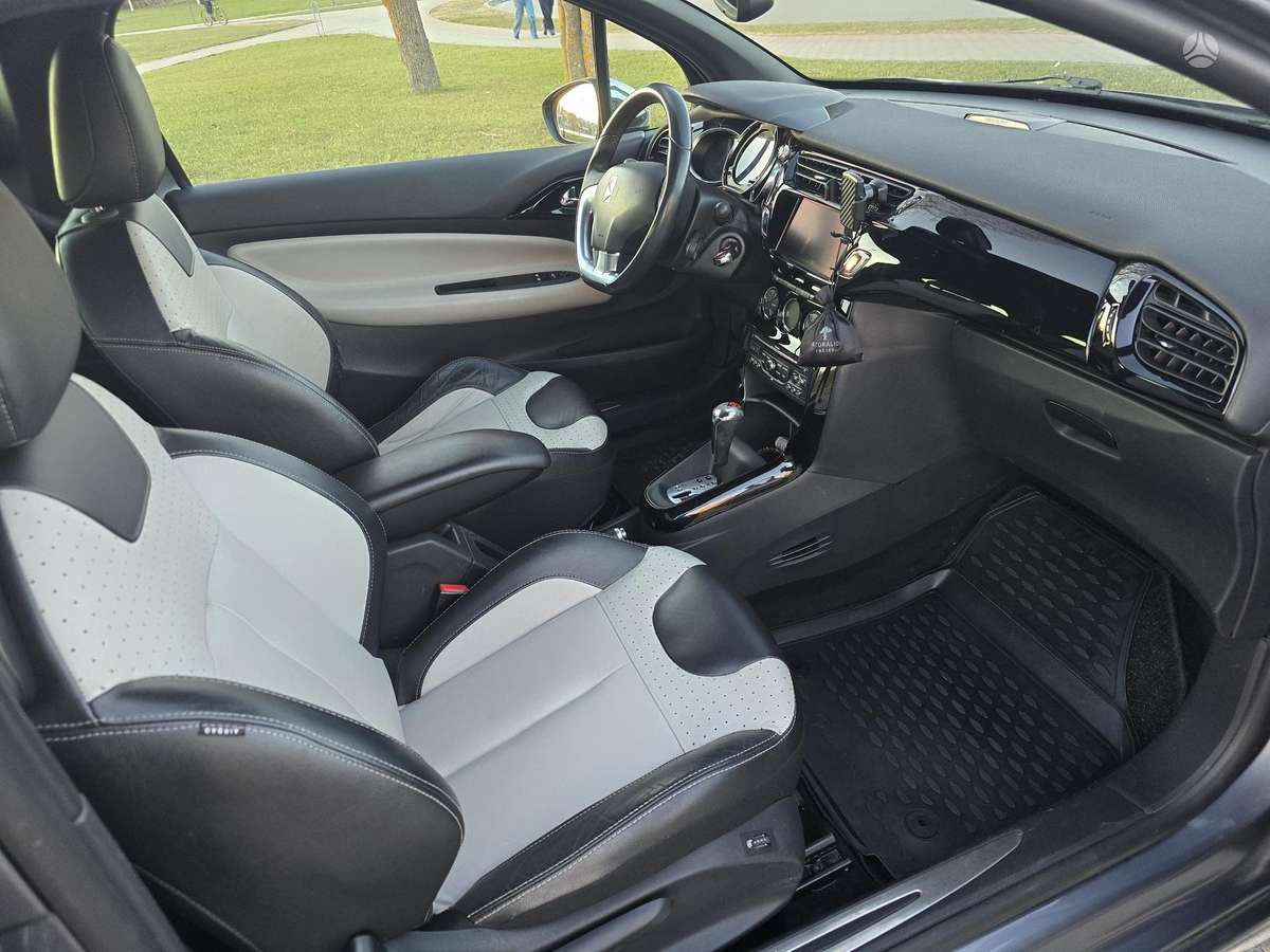 Citroen DS3, 1.6 l., hatchback