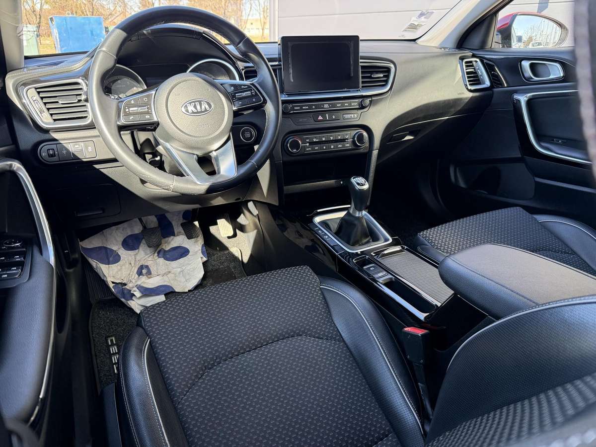 Kia Ceed, 1.0 l., hatchback