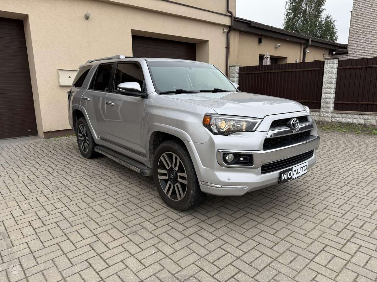 Toyota 4Runner - 2