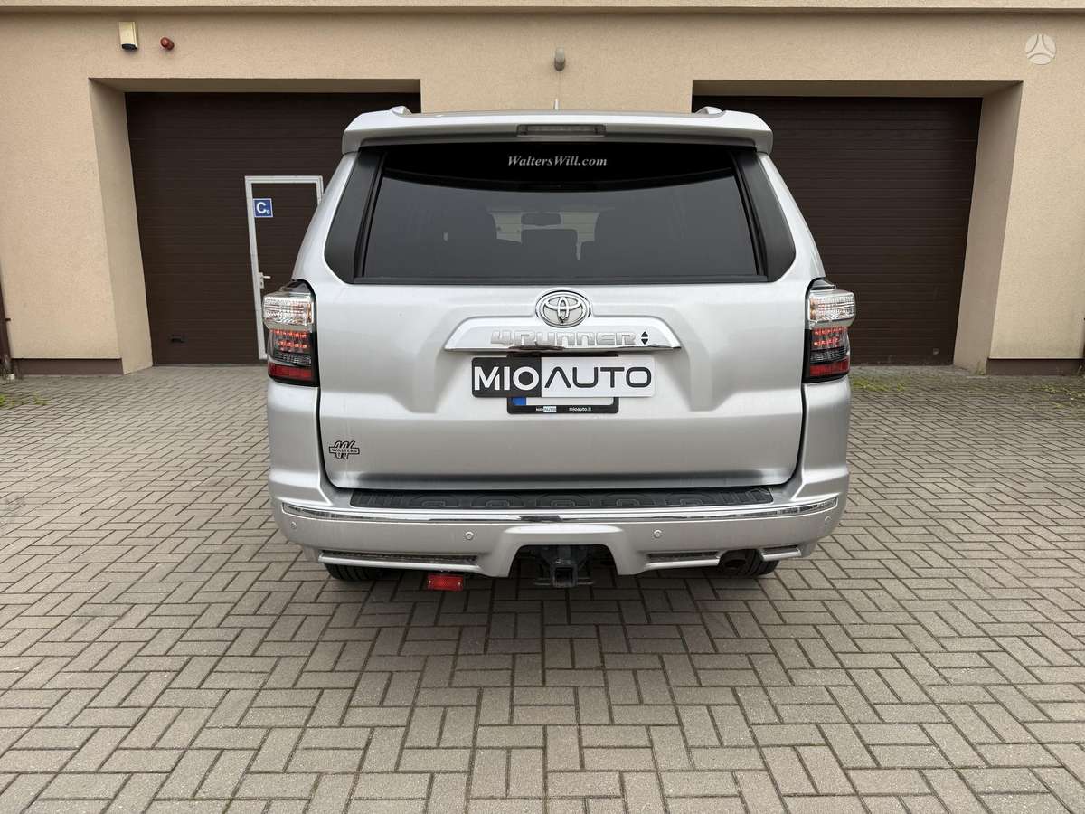 Toyota 4Runner - 5
