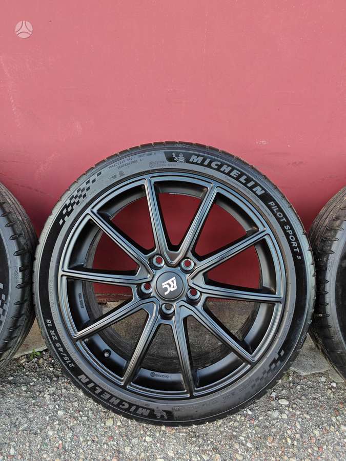 RC Design, lengvojo lydinio, R18