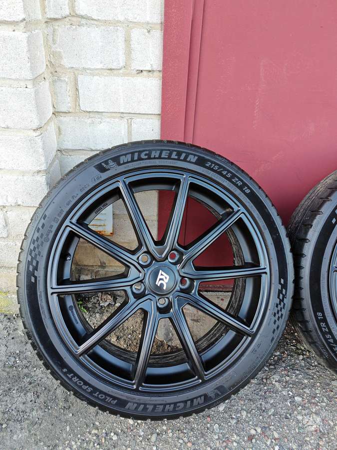 RC Design, lengvojo lydinio, R18