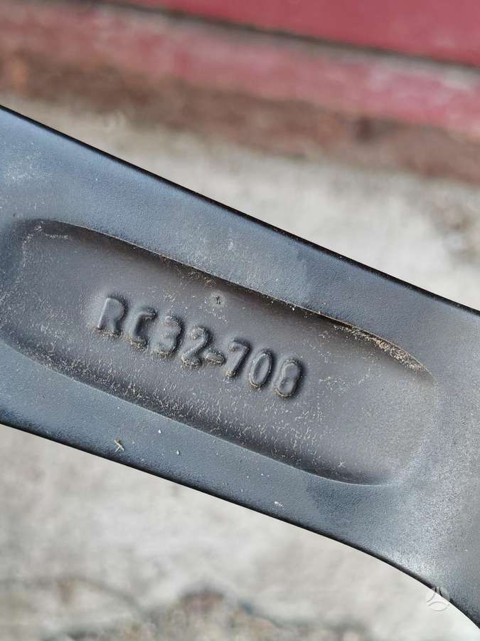 RC Design, lengvojo lydinio, R18