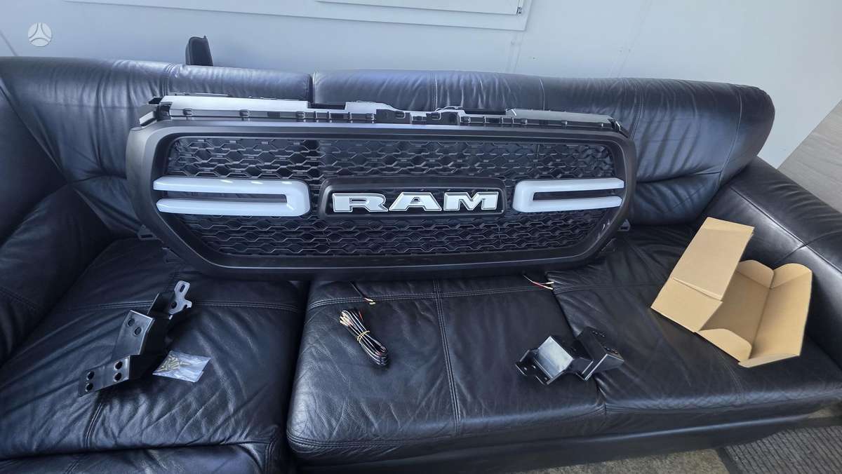 Dodge Ram детали кузова