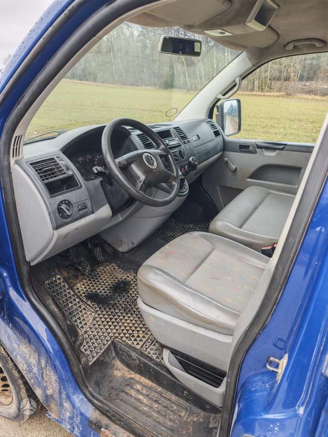 Volkswagen Transporter - 10
