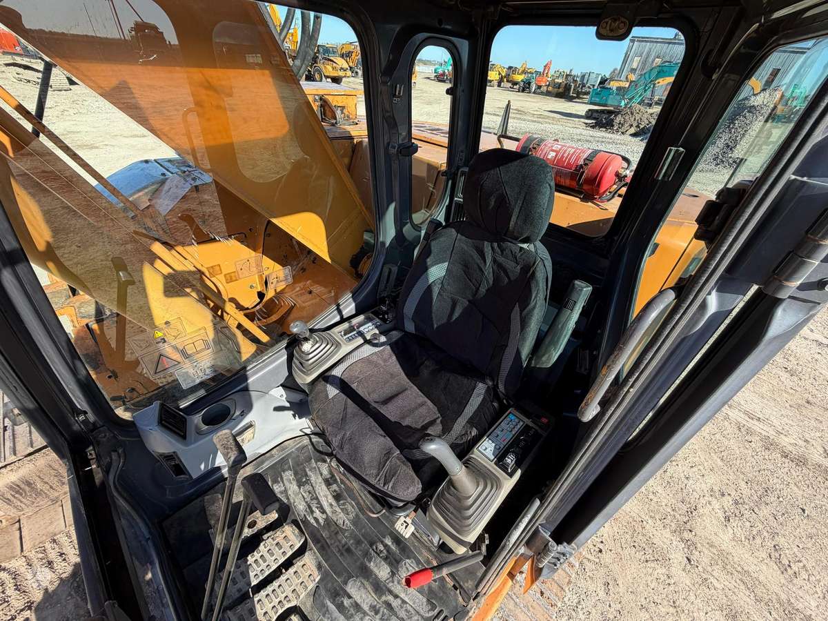 Case CX 225 SR LC, экскаваторы
