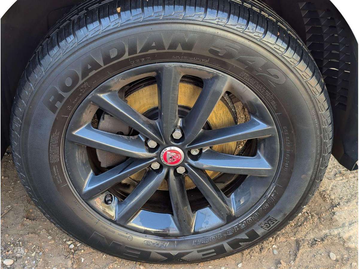 Jaguar F-Pace variklis