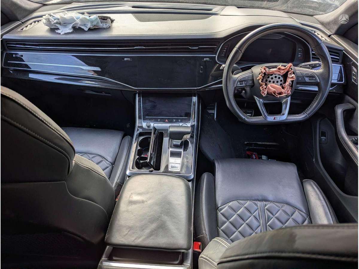 Audi Q8 engine
