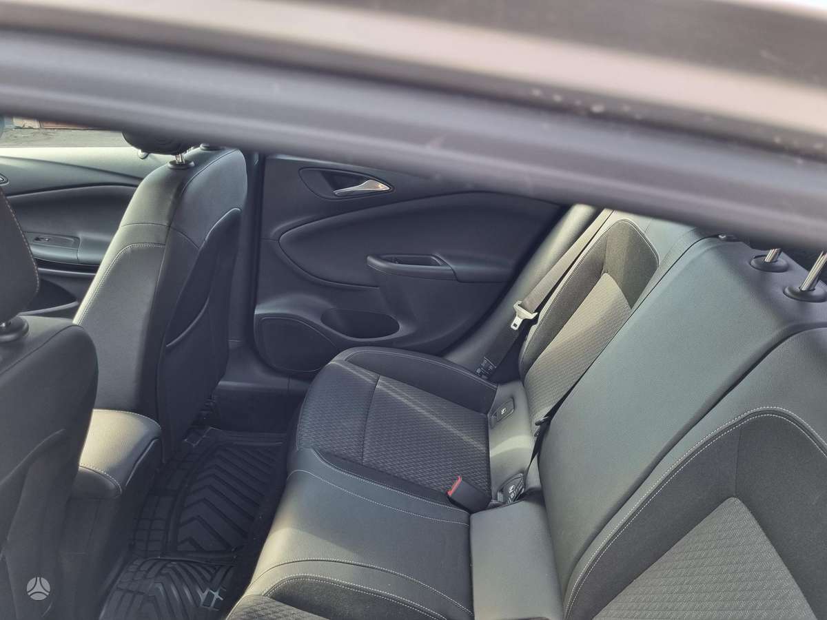 Opel Astra, 1.6 l., hatchback