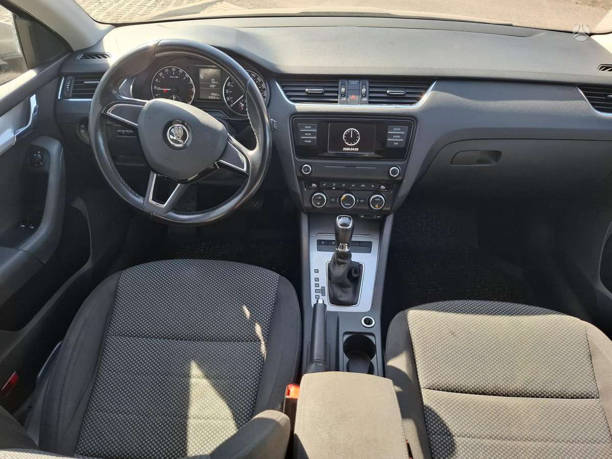Škoda Octavia - 9