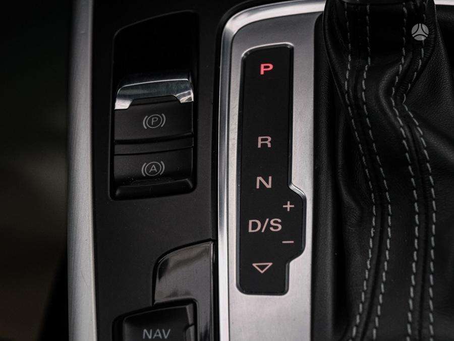 Audi A4, 3.0 l., Универсал