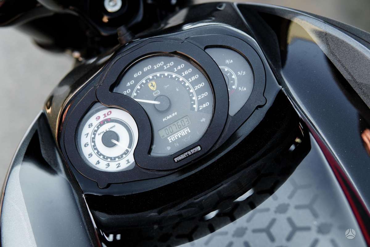 Harley-Davidson VRSCD 1247cc, choppers / cruisers / custom