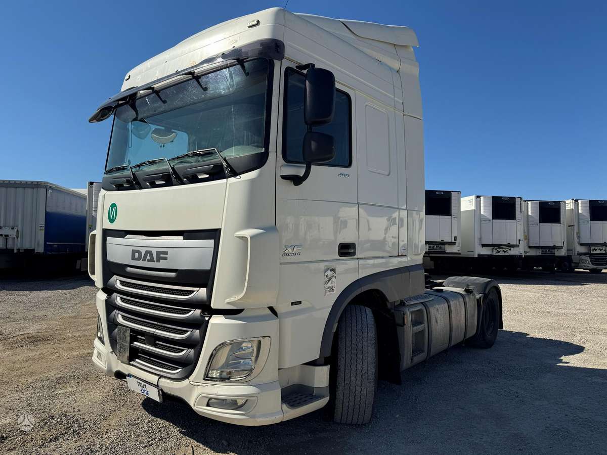 DAF XF 460 FT, double sleeper
