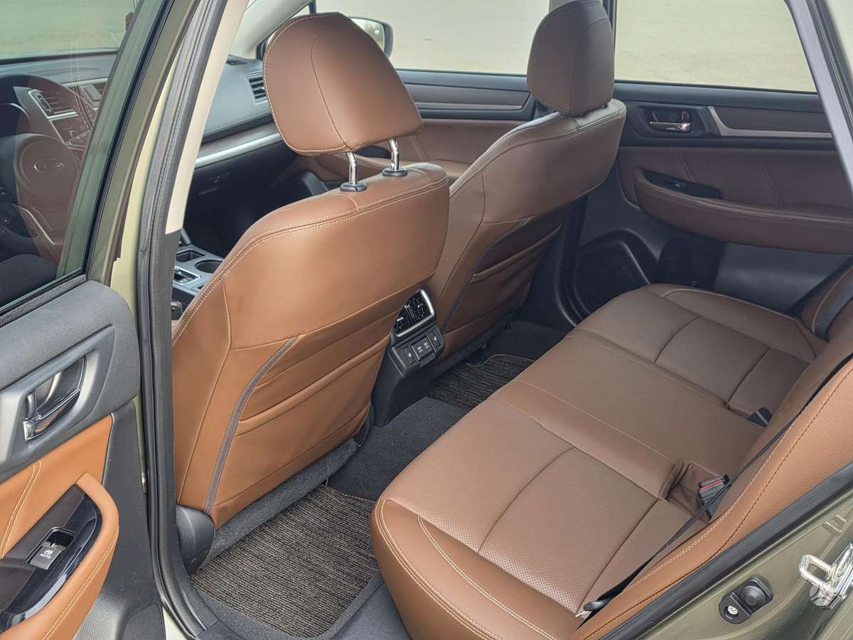 Subaru Outback, 3.6 l., Универсал