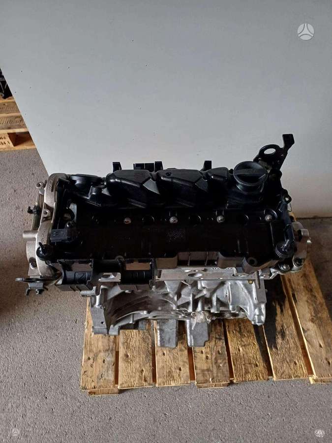 Volvo V40, D4204T14, engine
