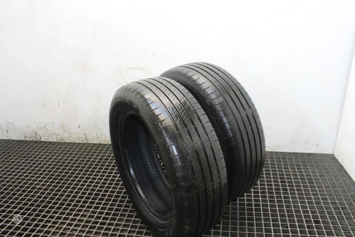 Goodyear, summer 215/60 R17