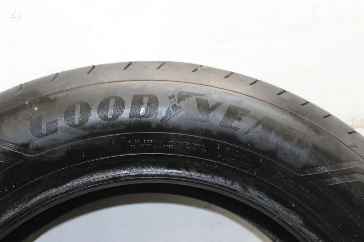 Goodyear, летние 215/60 R17