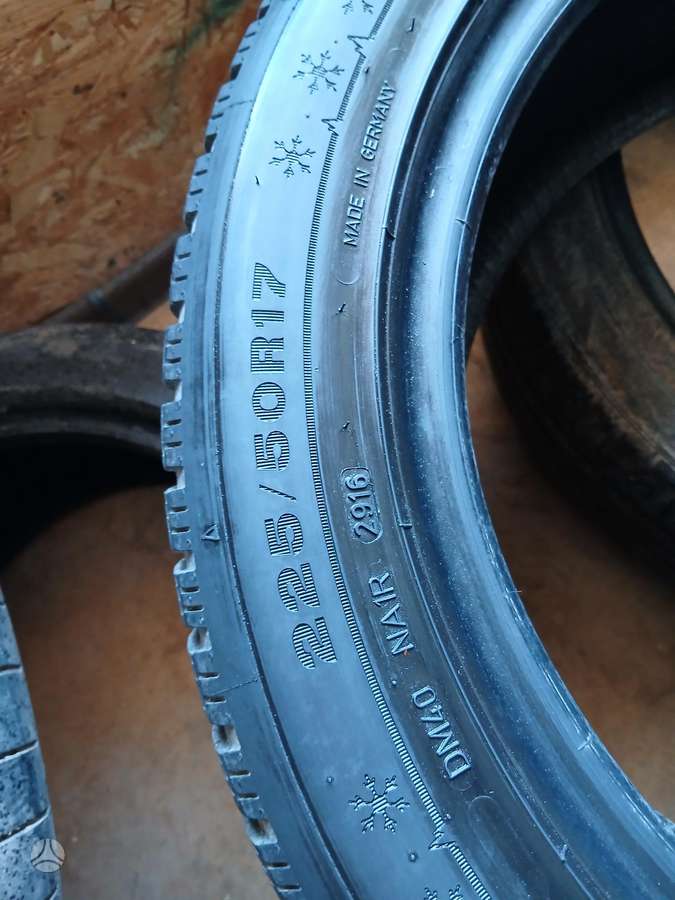 Dunlop, universalios 225/50 R17