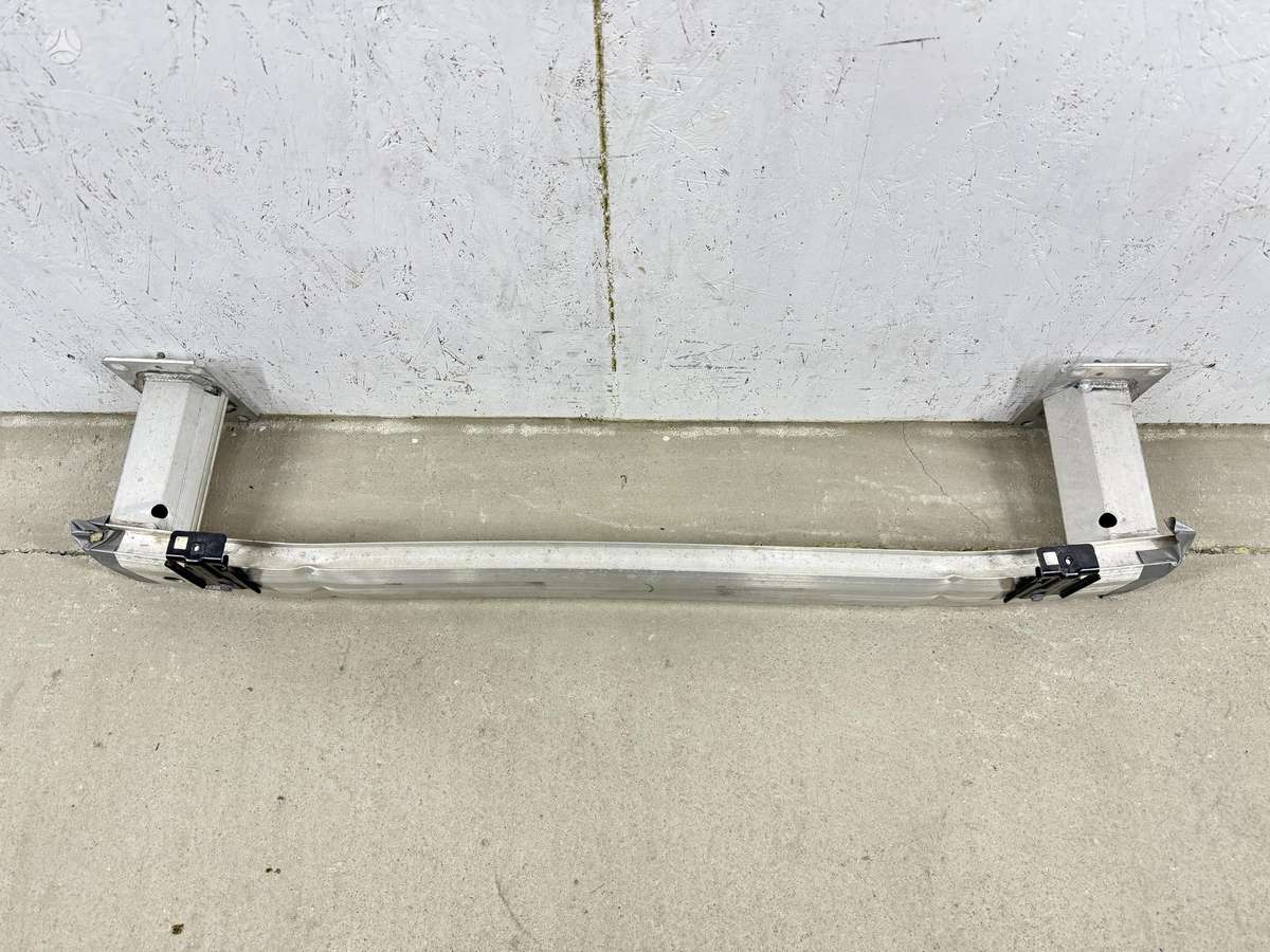 Peugeot Partner bumper reinforcement