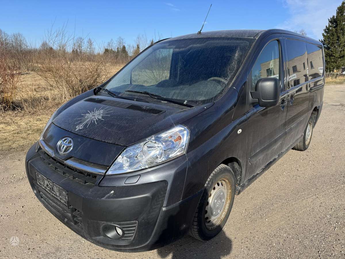 Toyota Proace, 2.0 l., Минивэн