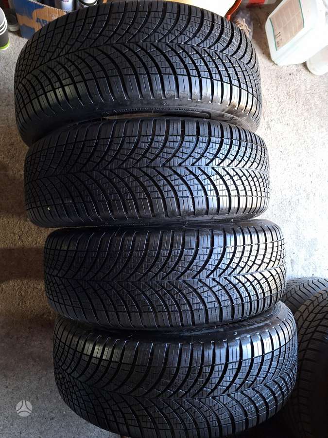 -Kita-, всесезонные 215/60 R17