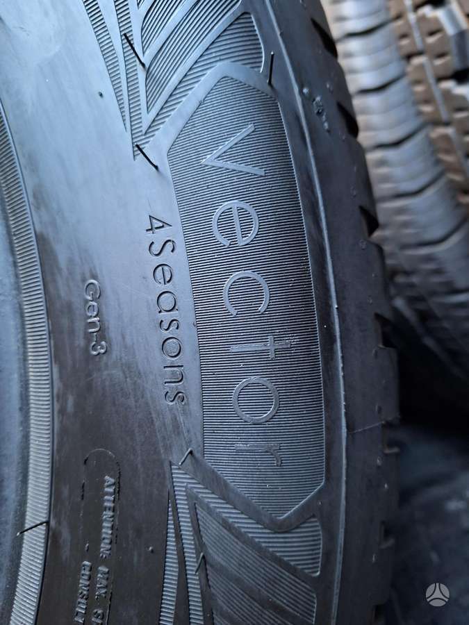 -Kita-, universalios 215/60 R17