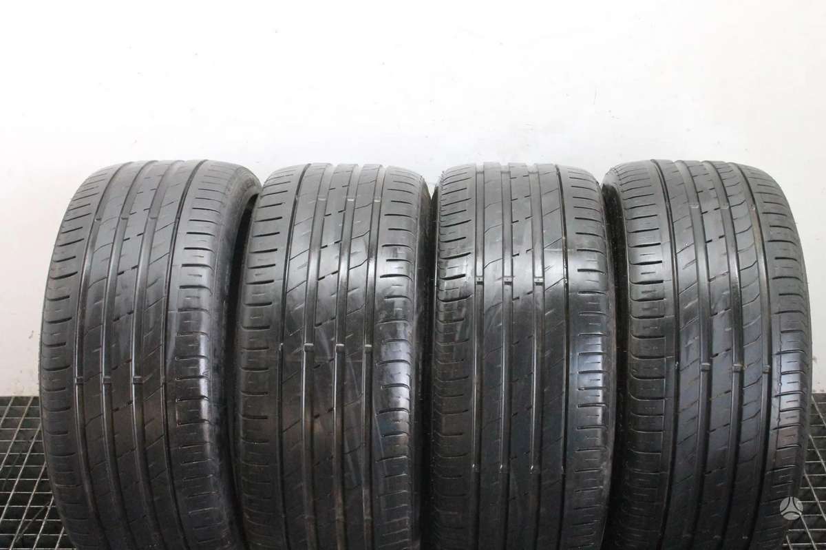 Nexen, летние 245/35 R19