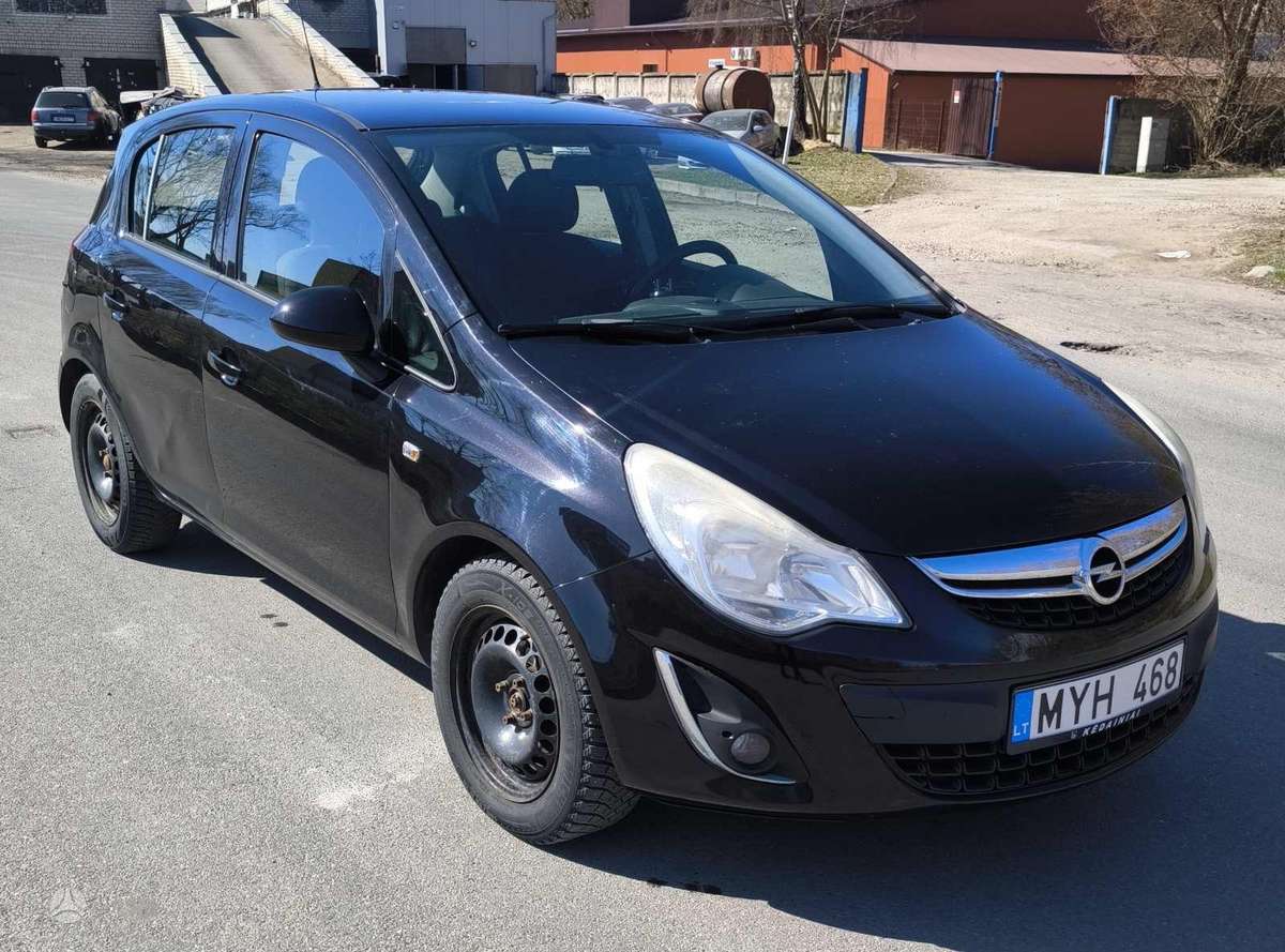 Opel Corsa, 1.3 l., Хэтчбек
