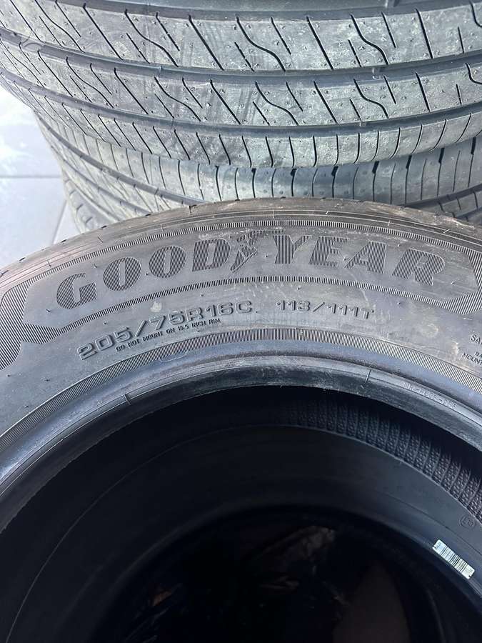 Goodyear, летние 205/75 R16