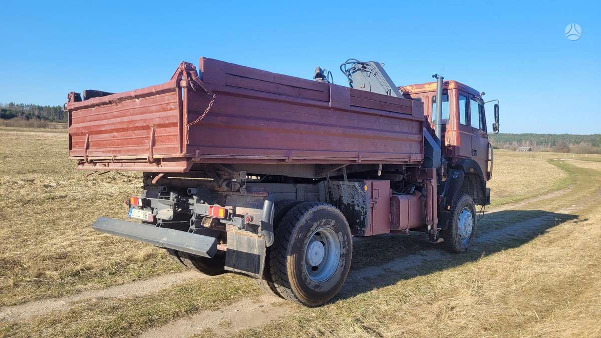 Iveco 170-25, dumpers with crane
