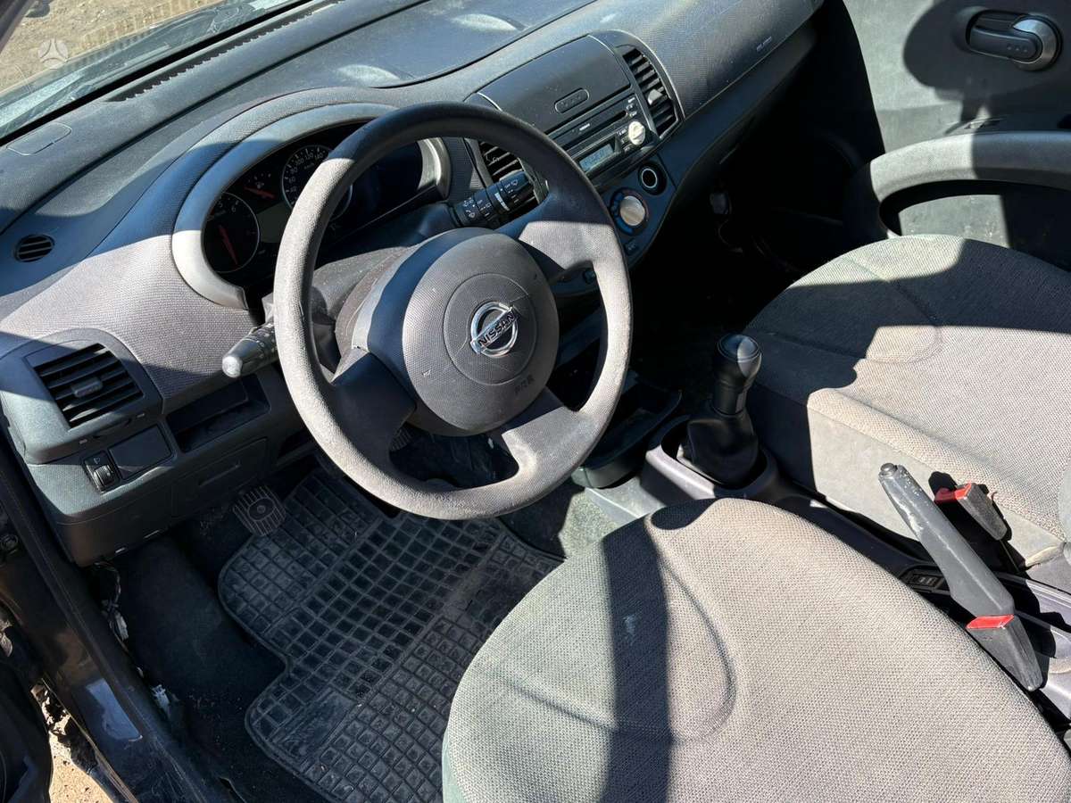 Nissan Micra по частям