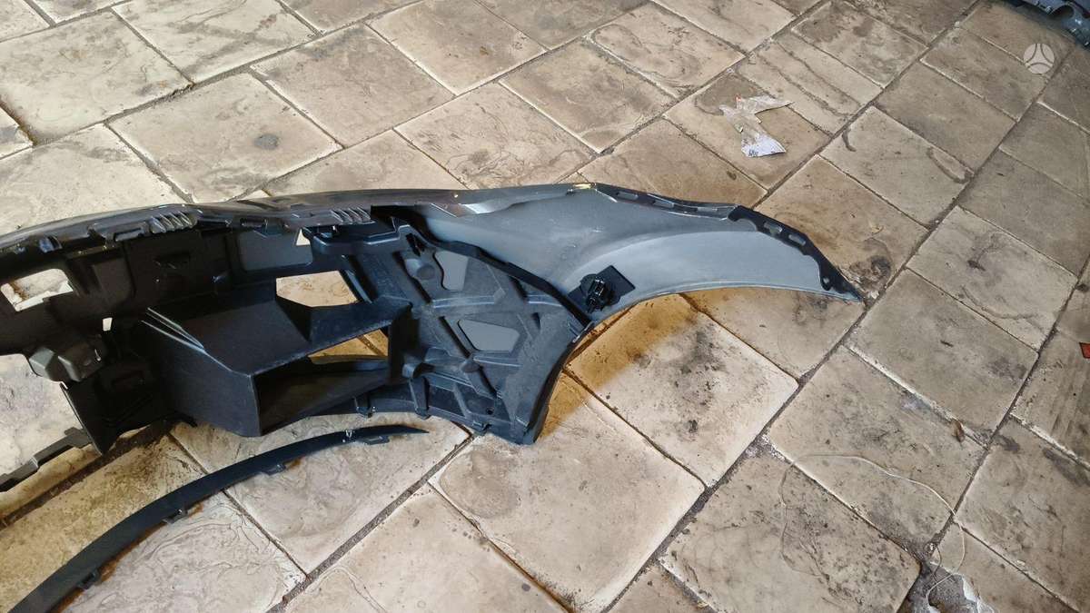 Volkswagen Golf kėbulo dalys