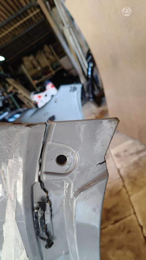 Toyota Corolla Cross kėbulo dalys