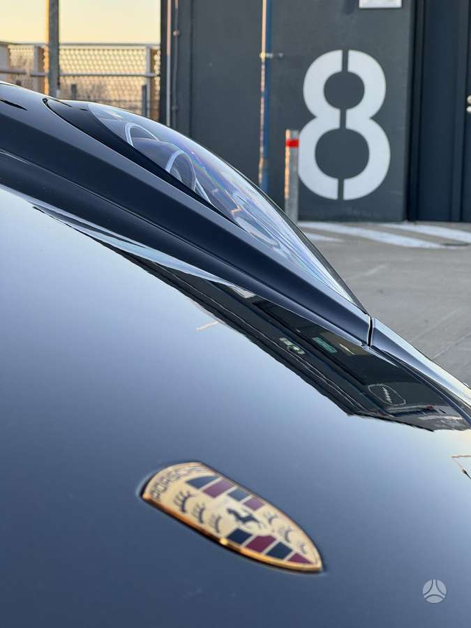 Porsche Boxster - 8