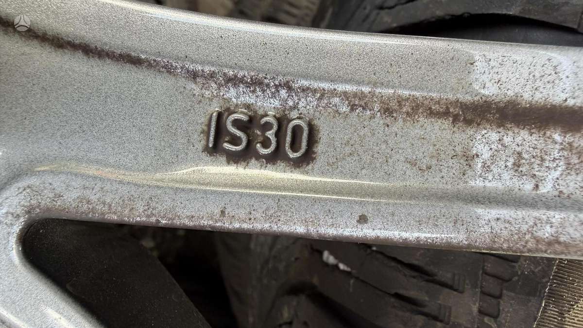 BMW 3 (G20), lengvojo lydinio, R17