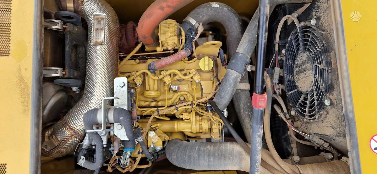 Caterpillar 317GC, ekskavatoriai