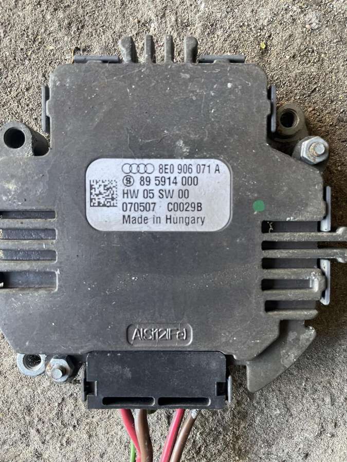 Audi RS 4 kėbulo dalys