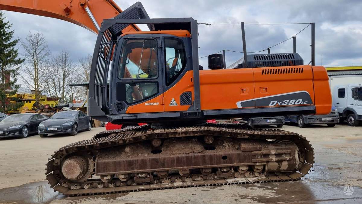Doosan DX 380LC, ekskavatoriai