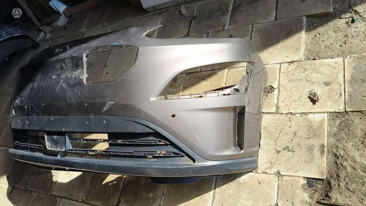 Hyundai Kona kėbulo dalys