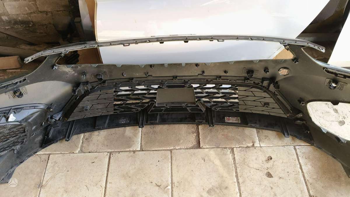 Kia Ceed virsbūves detaļas