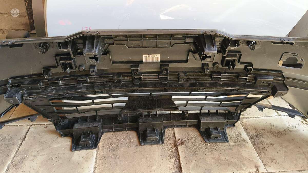 Kia EV6 kėbulo dalys