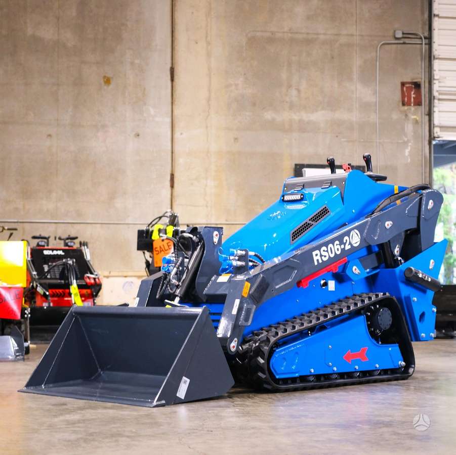 -Kita- RIPPA RS06, mini loaders