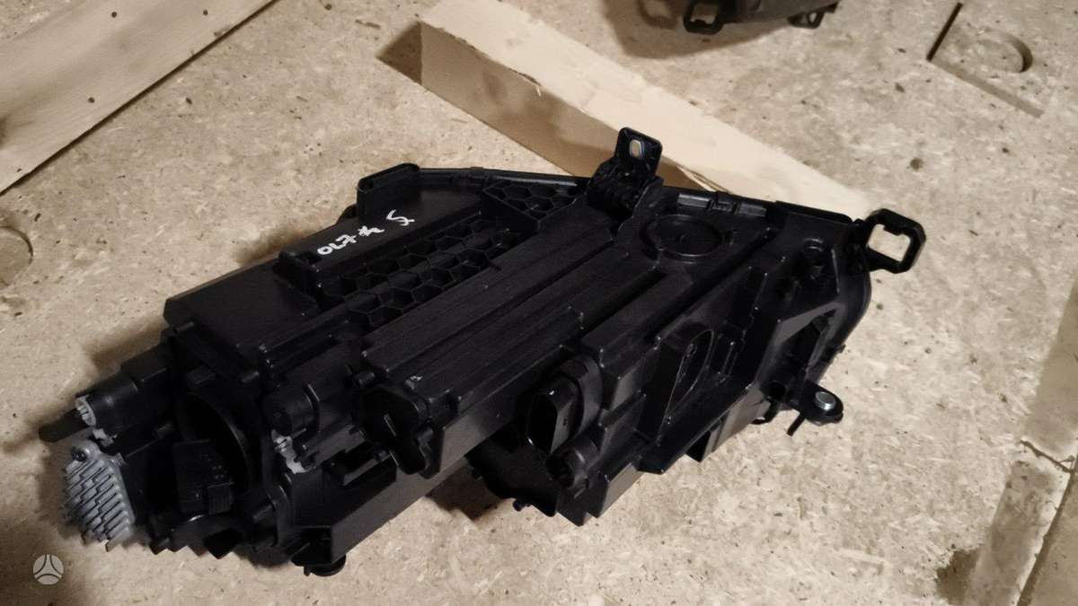 Volkswagen Tiguan kėbulo dalys