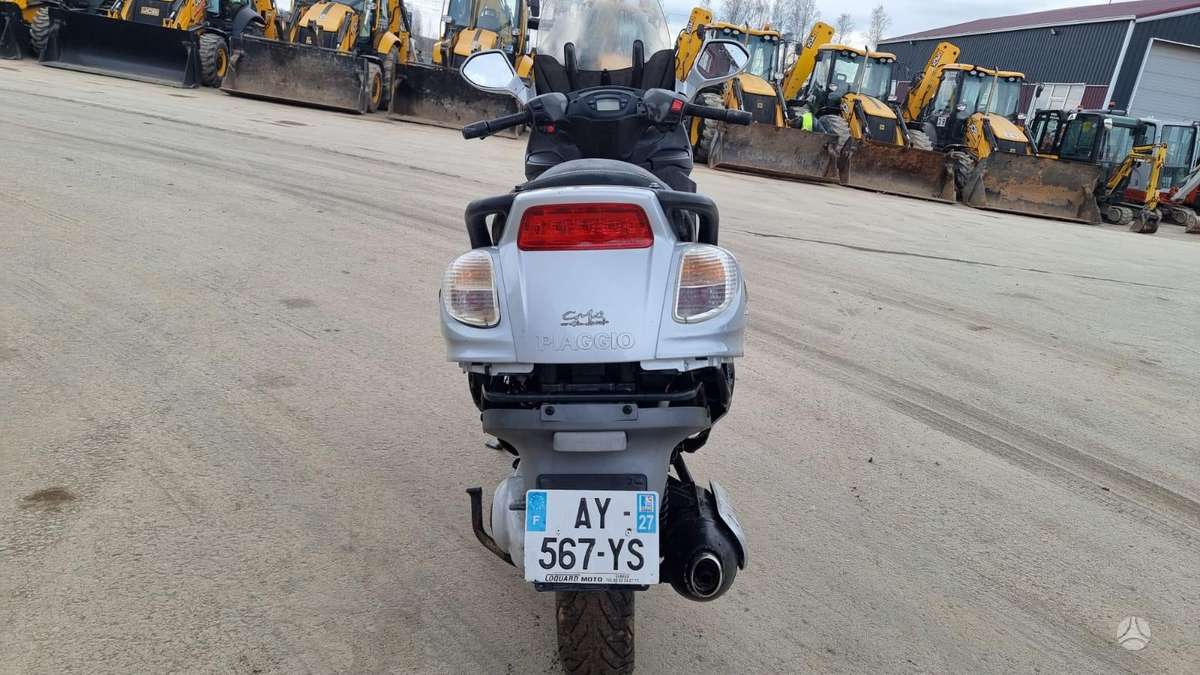 Piaggio X9 250cc, motoroleriai / mopedai