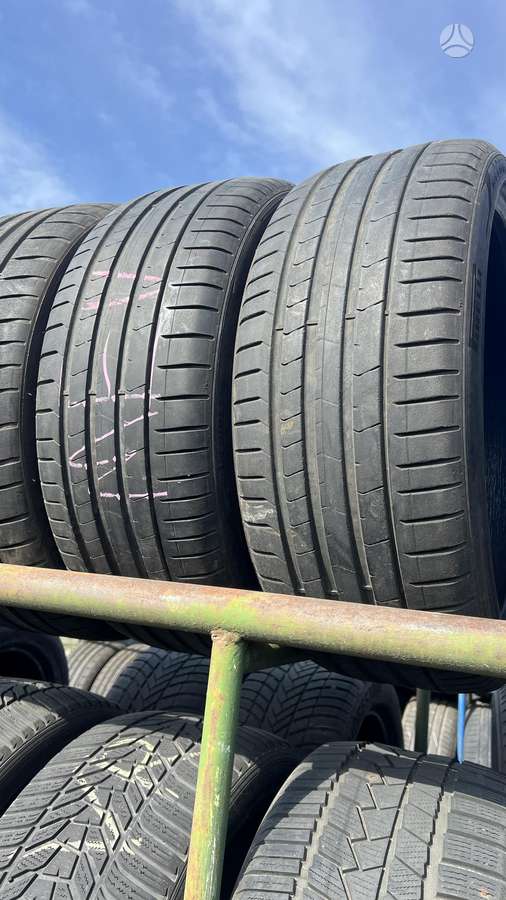 Pirelli P Zero PZ4 95Y, summer 245/35 R20