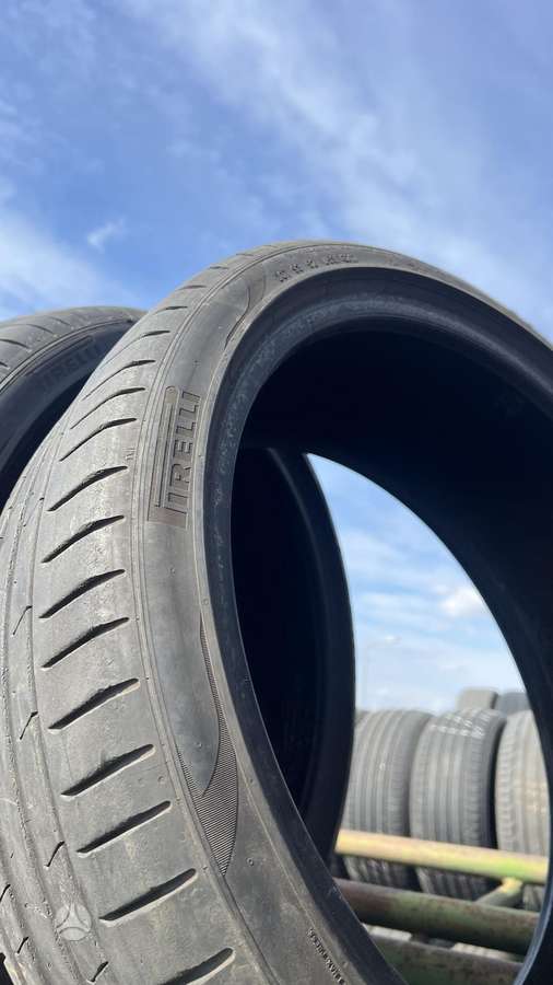 Pirelli P Zero PZ4 95Y, summer 245/35 R20